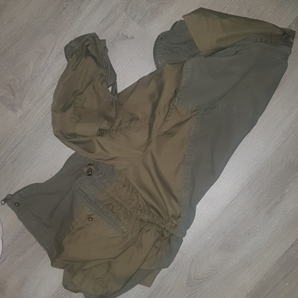 Jacket - Picture 3 of 4